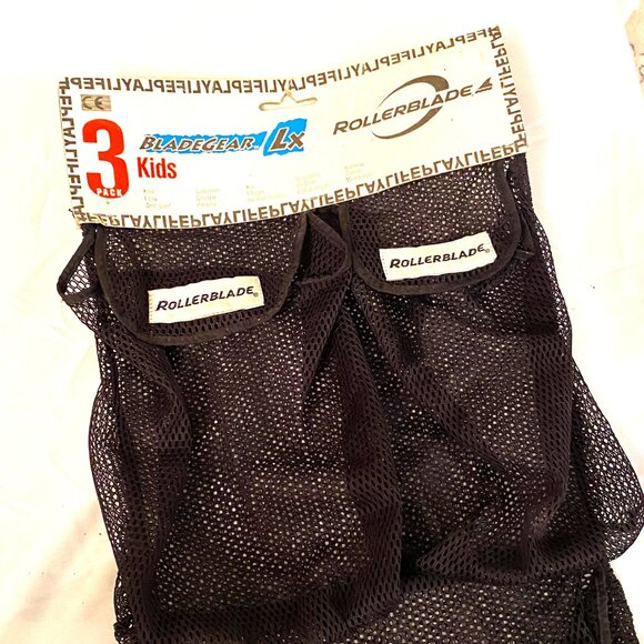 Kids Knee Guards and Mesh Organizer for Roller Blading - Picture 1 of 9